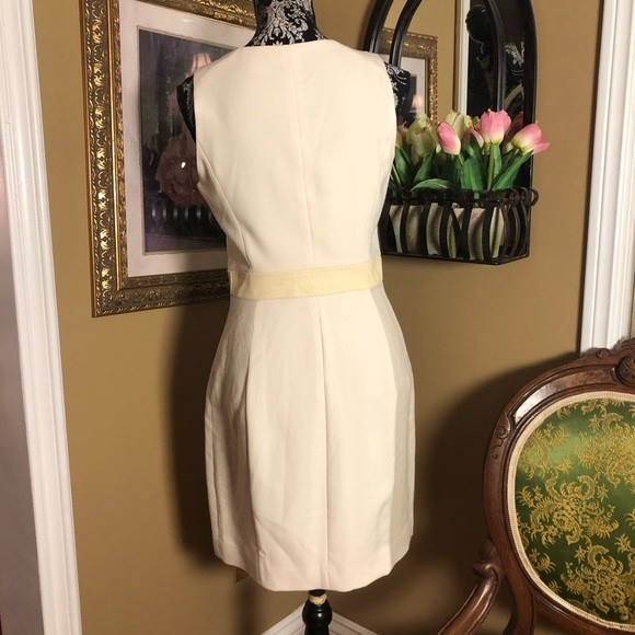 Club Monaco | 6 - Picture 2 of 4